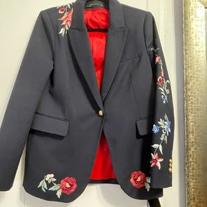 New never worn blue blazer. Fits amazing on.